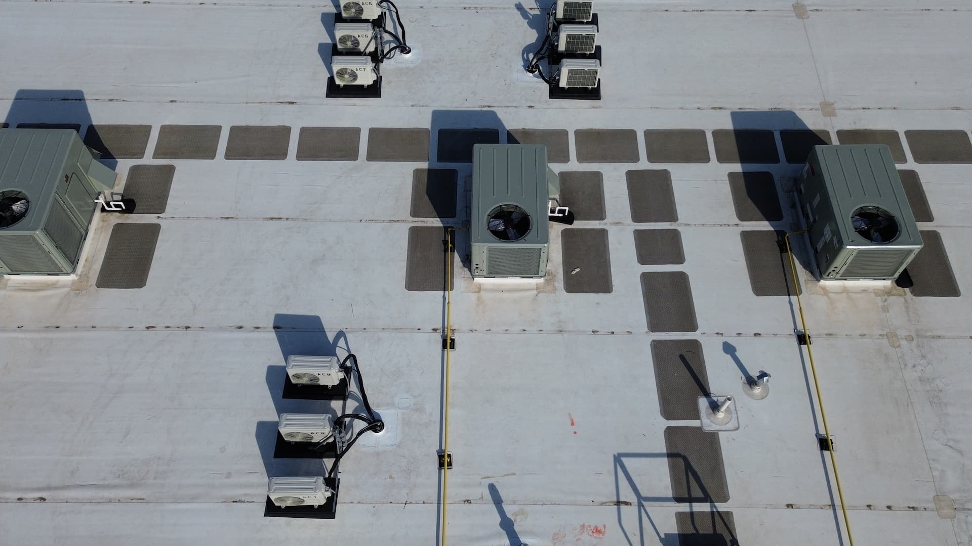 Beach Bum Tanning roof layout photo
