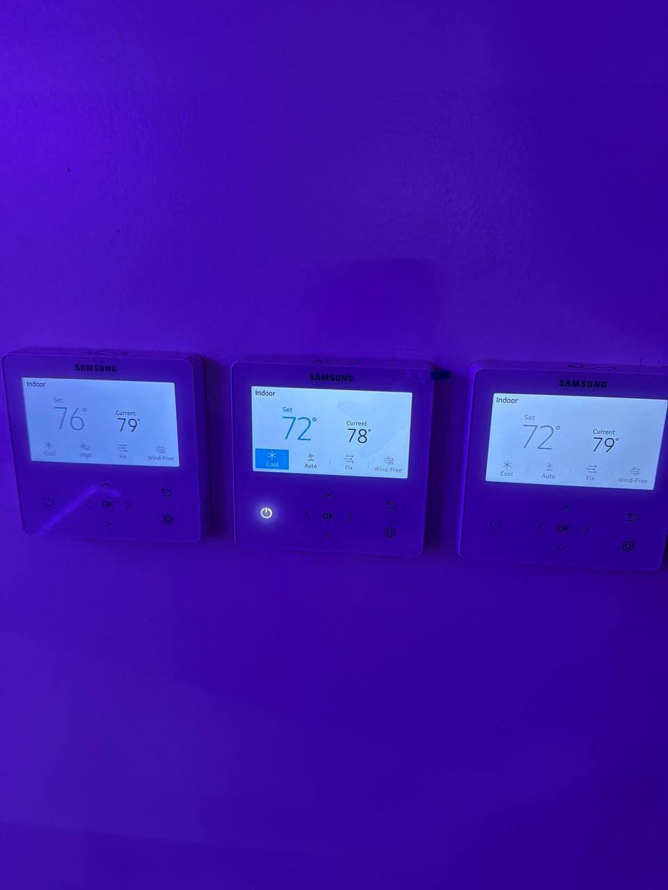 Hoops Klub VRF thermostat controls
